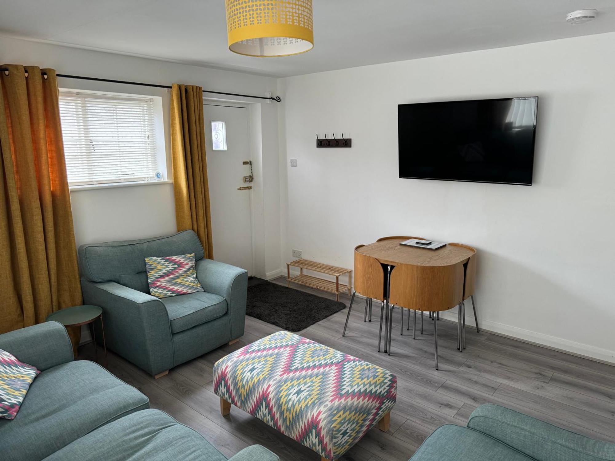 The Old Coach House Apartment Conwy Exterior photo